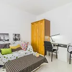 Moos Apartments